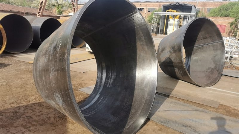 碳钢锥管的结构特性与应用领域(图1)