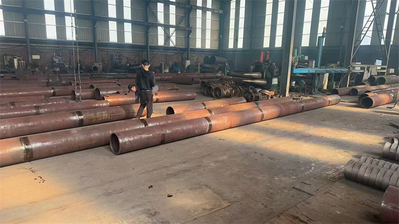 卷管机选购指南：高效生产的核心设备(图1)