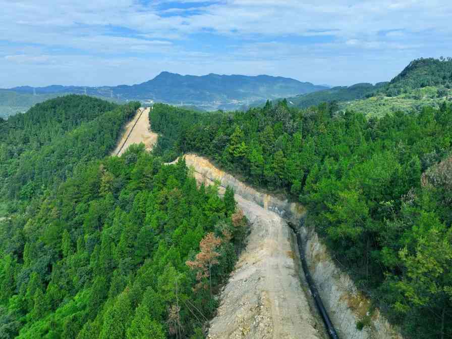 重庆江津—南川天然气管道工程率先贯通(图2)