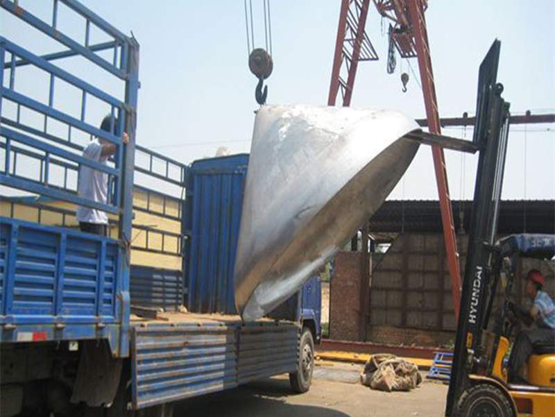 锥形封头(图1) 锥形封头(图1)